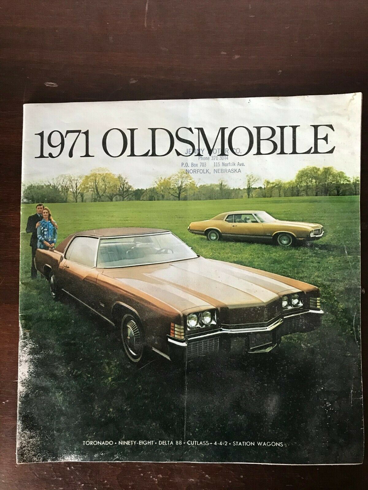 Vintage 1971 Oldsmobile Full Line 11 X 10.5 40-page Color Catalog Jenny Motor Co